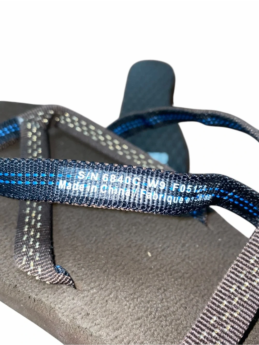 Teva Olowahu Flip Flop Sandals Women’s 9 Black Blue Strappy Comfort